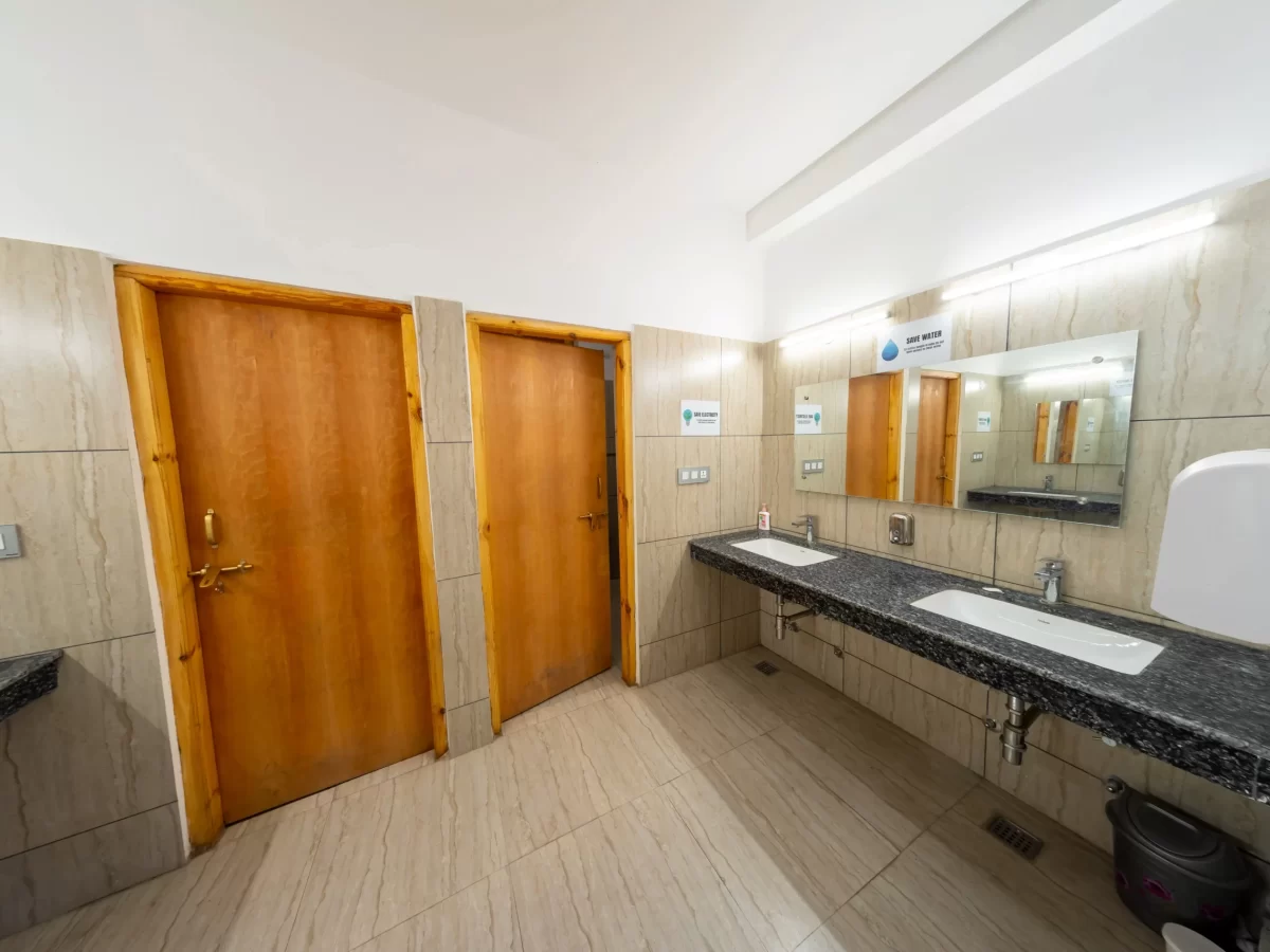 Common_Washroom_2